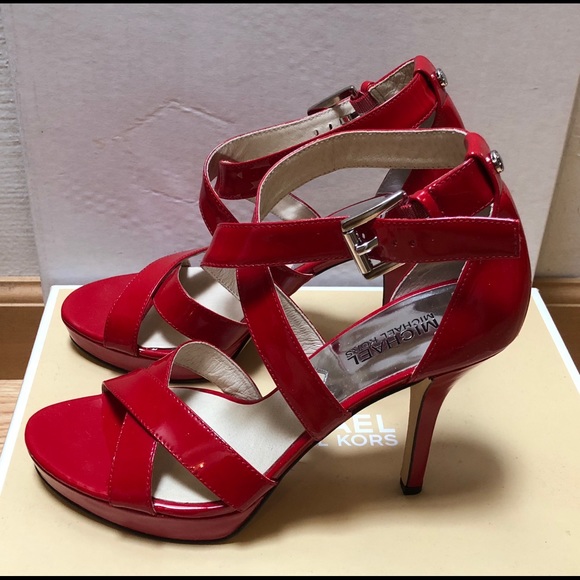 Michael Kors Red platform sandals - Picture 2 of 4